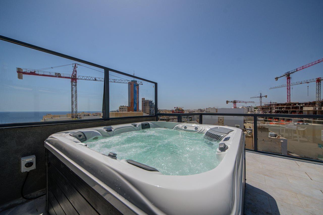 Ikyk Hotel (Adults Only) Saint Julian's Ngoại thất bức ảnh